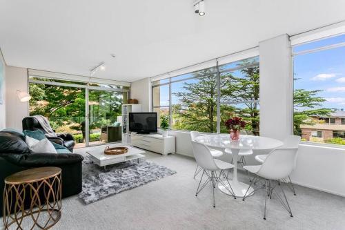 HAR20 - 2 bedroom Harrison Street - Cremorne - Tap to explore photos