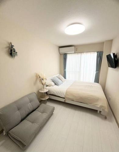 新宿区 駅から徒歩3分 新宿 六本木 築地直通 最大4名 32平米 302 Room Type - One-Bedroom Apartment