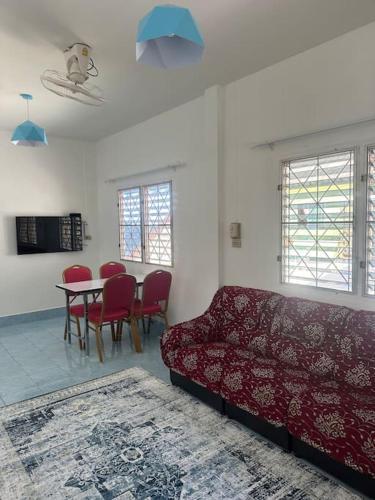 P&I Group Home 4 Karon beach - Tap to explore photos