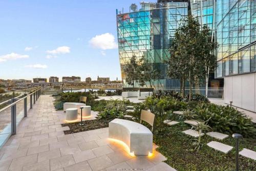 Luxury 1BR Iconic Harbour Views in Barangaroo