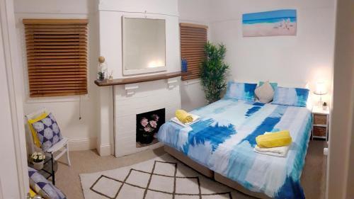 Apartment 4 - The Coachhouse - Tap to explore photos