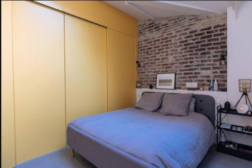 Stylish 1BD Loft Canal Saint-Martin!
