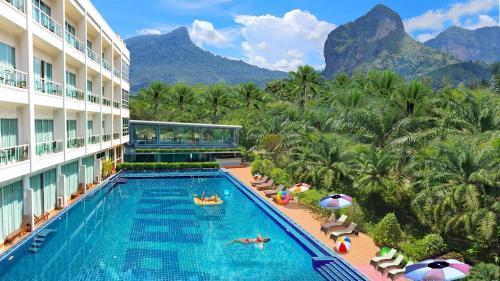 The Pano Hotel And Residence - Tap to explore photos