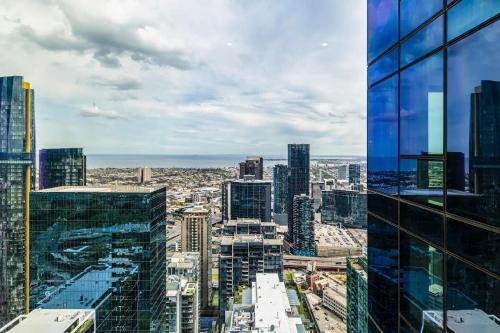 Exclusive Luxury and Spectacular Views at Australia 108