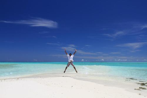 Beach Heaven Maldives - Golden Turtle Guest House - Tap to explore photos