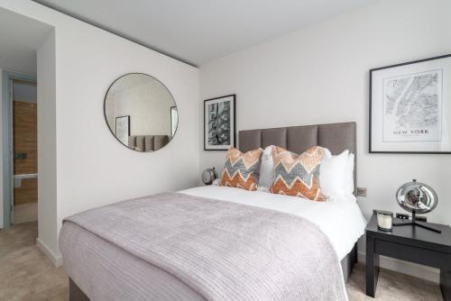 GuestReady - 2BR Luxury Flat in Central London - Tap to explore photos