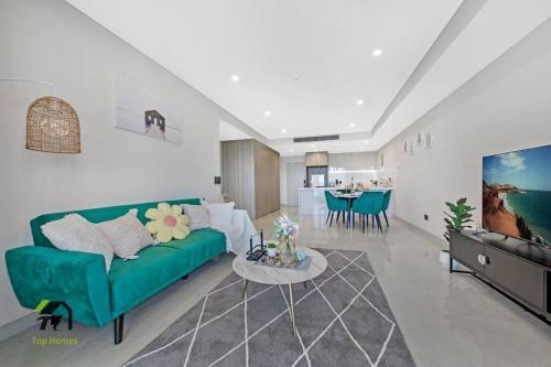 Sea-view and City-view Palace in Hurstville - Tap to explore photos