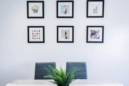 3br Family Retreat With Free Parking Bexleyheath - Tap to explore photos