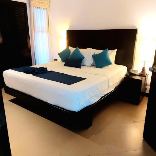 Dewa One bedroom suite - Tap to explore photos