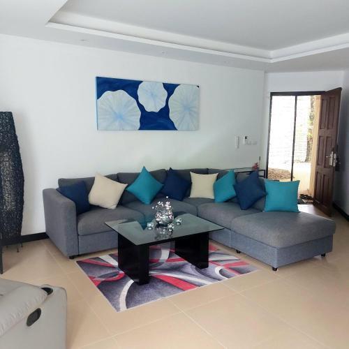 Dewa One bedroom suite - Tap to explore photos