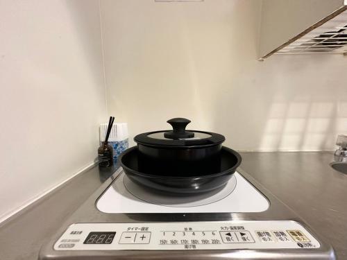 b新宿区最繁华地域徒步到新大久保只需要7分钟徒步到東新宿只需要5分钟复式房间全新装修 - Tap to explore photos