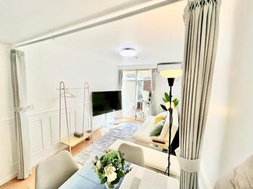 Ikebukuro 1 stop 2 min Designer Entire House 3BR up to 8 guests 3 min to Convenience Store - Tap to explore photos