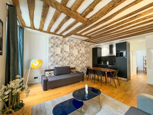 Urban Flat 97 - Spacious 1 Bedroom in Paris