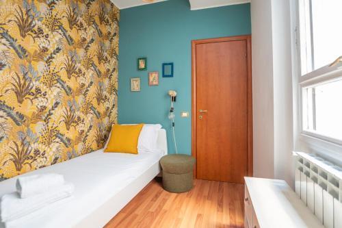 St Peters Colorful 3BDR Apartment