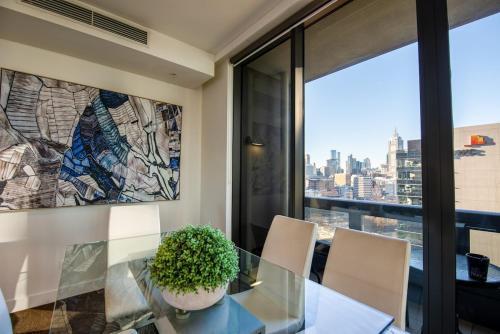 Freshwater 17th Flr Apt Amazing City River Views - Tap to explore photos