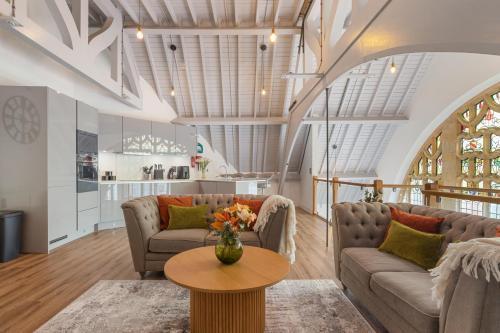 Wycliffe Chapel - Unique Church Penthouse - Tap to explore photos