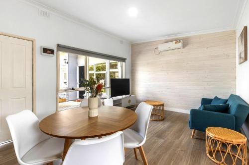 Rosebud Beachfront Haven Coastal Bliss Two - Tap to explore photos