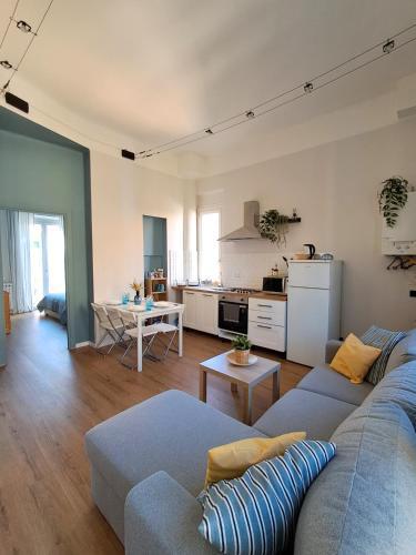 MareRoma32 - tourist rental Room Type - Two-Bedroom Apartment MareRoma32 - tourist rental Room Type - Two-Bedroom Apartment