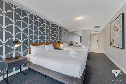 KOZYGURU Sydney CBD 2 BED STUDIO NHA653- 903