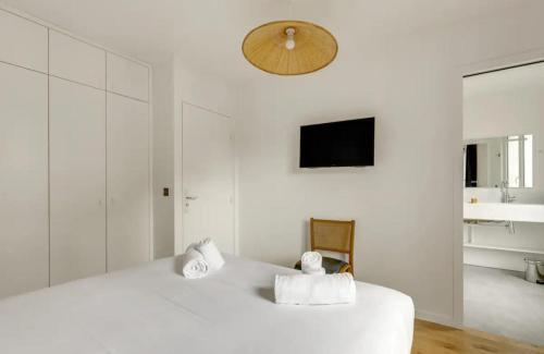 Spacious Apartment - 4b/8p - Sentier - Tap to explore photos