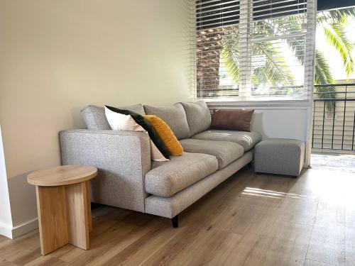St Kilda apt close to beach Room Type - One-Bedroom Apartment
