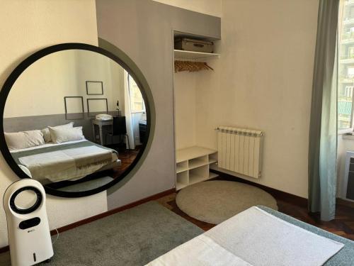 Designer 2BR Apartment 2 Metro Stops from Colosseum