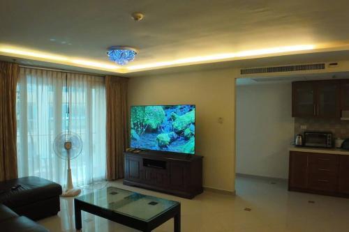 city garden pattaya two bedrooms apartment - Tap to explore photos