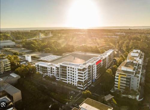 Rouse Hills TownCentre luxury accommodation