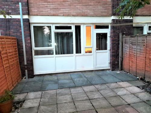 London Zone 1, 3bedroom with a garden - Tap to explore photos