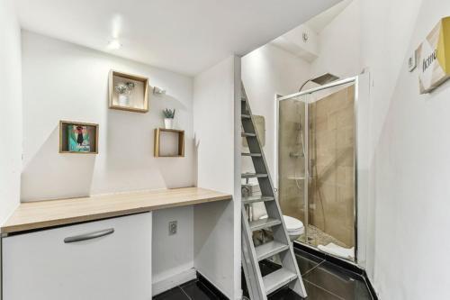Bluestay 3 - Appartement au Cœur de Paris - Tap to explore photos