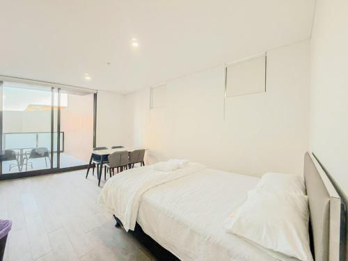 St Luke's Square Service Apartment Room Type - Family Studio St Luke's Square Service Apartment Room Type - Family Studio