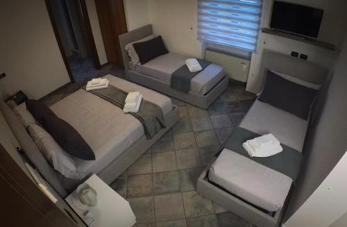 Mia Rooms Room Type - Superior Quadruple Room Mia Rooms Room Type - Superior Quadruple Room