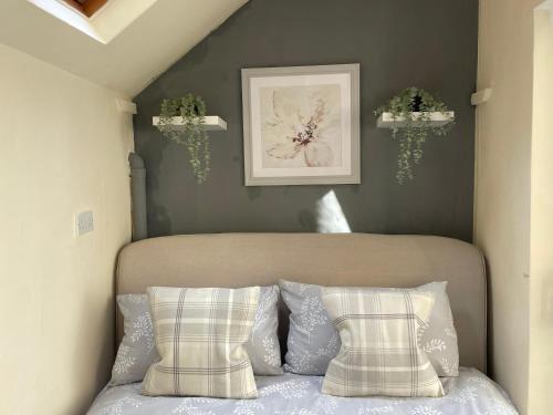 Gorgeous and Cosy 2 Bed Apartment in Central Fulham - Tap to explore photos