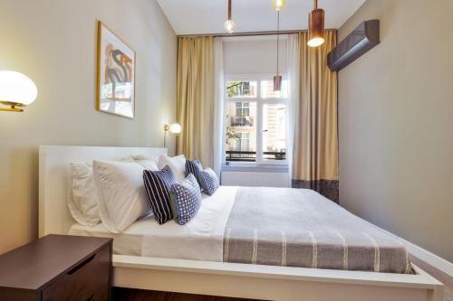 New 3-Bedroom Apartment - Tap to explore photos