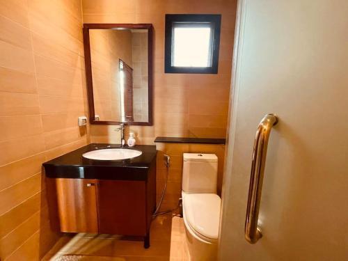 2 Bedrooms Private Pool Villa Rawai close to beach - Tap to explore photos
