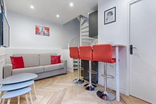 MyKeypers - Stylish & Luxury Duplex 2BR-8P - Le Marais - Tap to explore photos