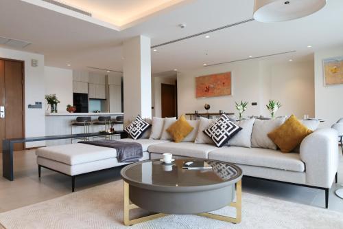 Penthouse ANGSANA with pool in Lagoona Phuket - Tap to explore photos