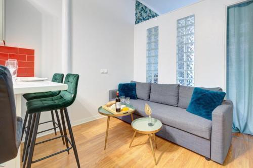 Bluestay 108 - Superb apartment in Paris - Tap to explore photos