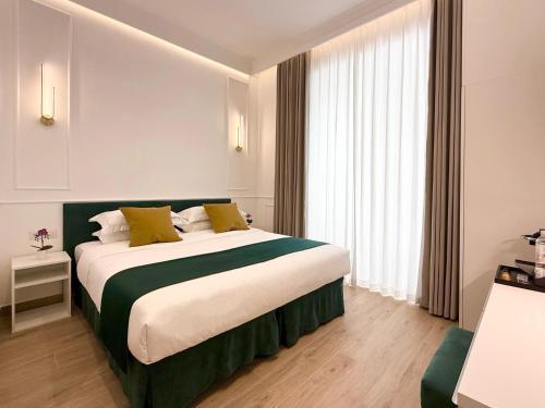 Nova Luxe Room Type - Deluxe King Room