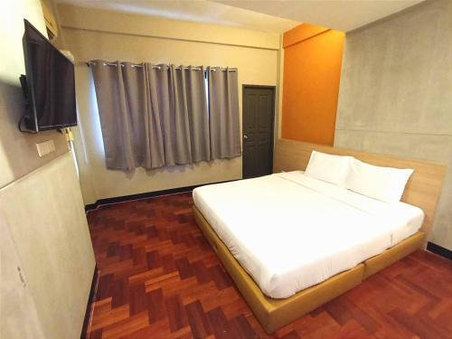 GO INN BTS Surasak Silom bkk โกอินน์ บีทีเอส สถานีสุรศักดิ์