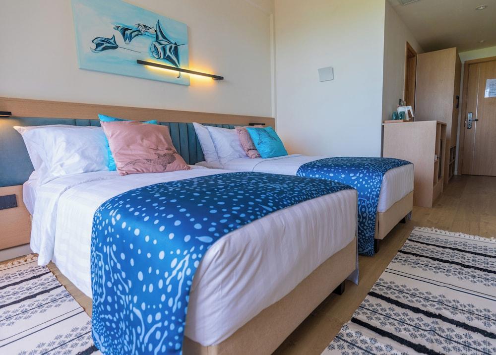 Whale Shark Boutique Room Type - Deluxe Double or Twin Room, Balcony, Ocean View Whale Shark Boutique Room Type - Deluxe Double or Twin Room, Balcony, Ocean View
