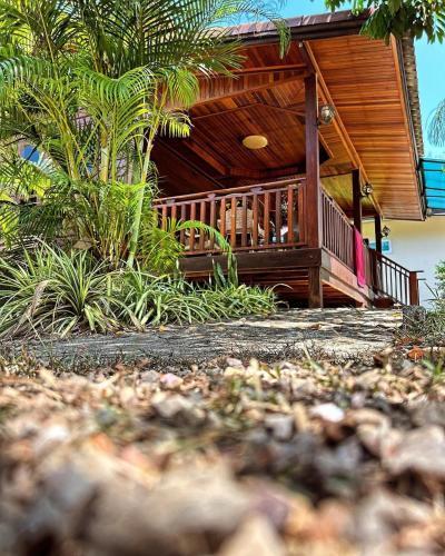 Thip Siam Village Room Type - Deluxe Bungalow with Garden View Thip Siam Village Room Type - Deluxe Bungalow with Garden View