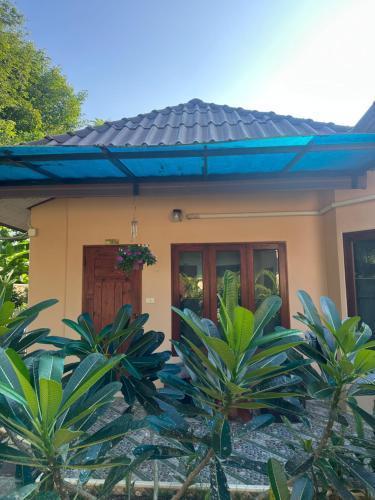 Thip Siam Village Room Type - Cottage with Garden View