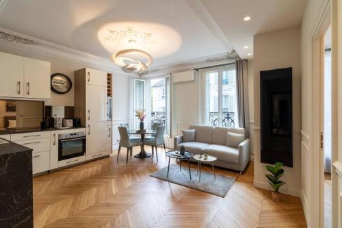 Appart 4pers # 1 Bedroom # Ternes # Paris 17 - Tap to explore photos