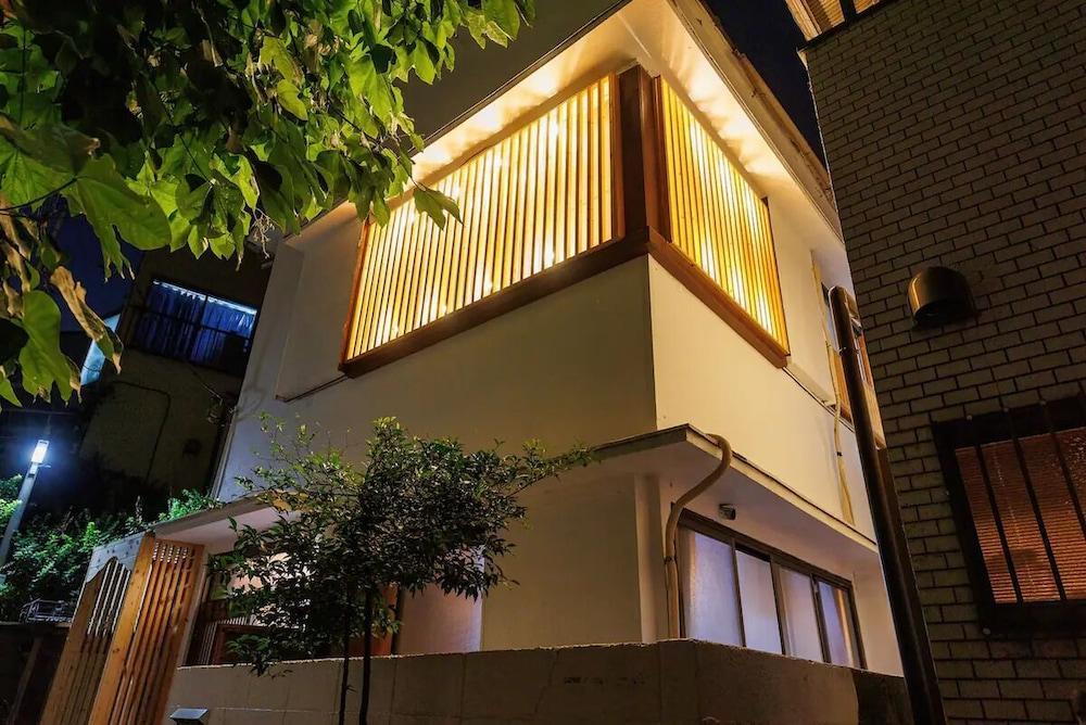 SK House