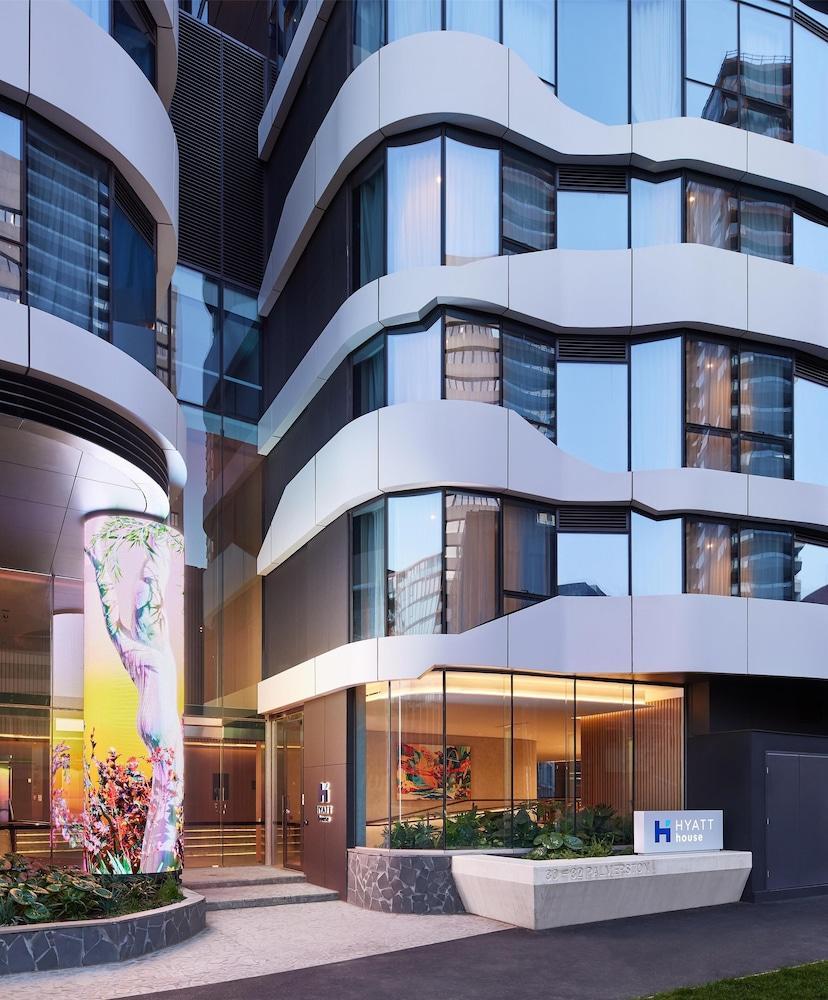 Hyatt House South Melbourne - Tap to explore photos