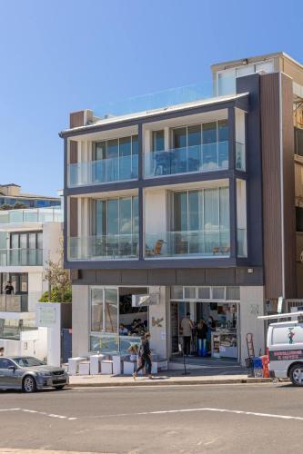 Beach Front Ocean Breeze Studio With Aircon - Tap to explore photos