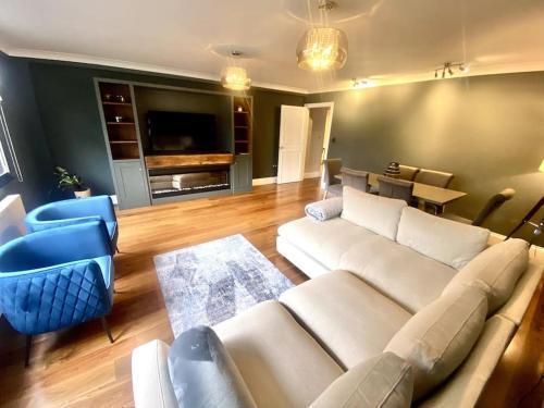 LUX 3 Bed 5 mins to Oxford Street - Tap to explore photos