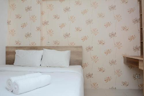 2BR Comfy Bassura City Apartment By Travelio - Tap to explore photos