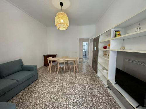 Spacious Roman Apartment Chez Max - Tap to explore photos
